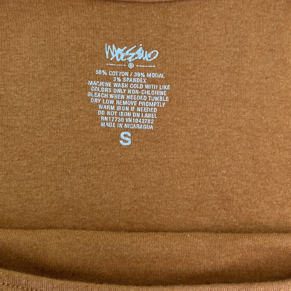 Tank top - Picture 3 of 4